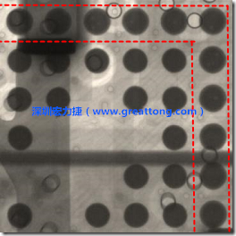 BGA錫球尺寸小于0.4mm，采用降低BGA內(nèi)圍襲球的錫膏量所得到X-Ray，稍微留意一下可以發(fā)現(xiàn)最外圈的錫量(圓的直徑)比其他內(nèi)圍的錫球上的錫量來得多一點(diǎn)點(diǎn)。也就是外圈的黑色圓形直徑比內(nèi)圈的圓形來得大一點(diǎn)點(diǎn)。