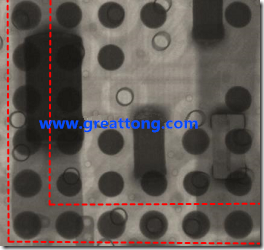 BGA錫球尺寸小于0.4mm，采用降低BGA內(nèi)圍襲球的錫膏量所得到X-Ray，稍微留意一下可以發(fā)現(xiàn)最外圈的錫量(圓的直徑)比其他內(nèi)圍的錫球上的錫量來得多一點(diǎn)點(diǎn)。也就是外圈的黑色圓形直徑比內(nèi)圈的圓形來得大一點(diǎn)點(diǎn)。